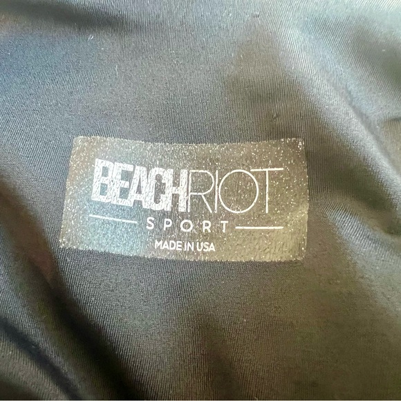 Beach Riot Crop Top, Size Small - Picture 4 of 5
